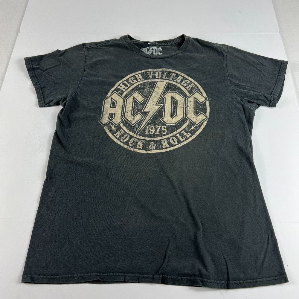 2017 AC/DC High Voltage Band Shirt Fits Small Black Faded Short Sleeve Tee Tag M